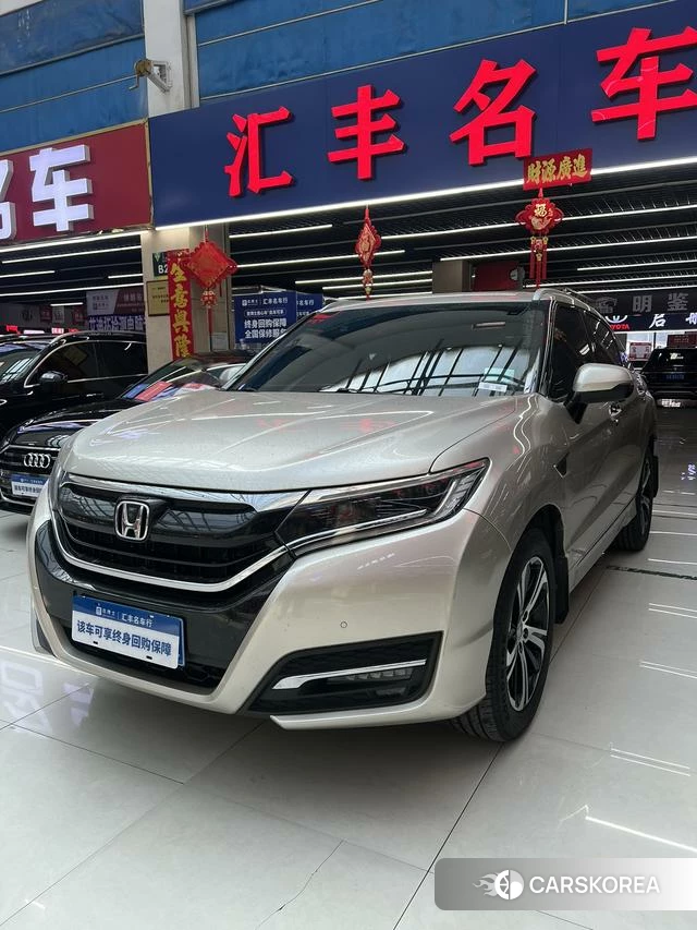 Honda UR-V 2018 Шампань из Китая, фото 2