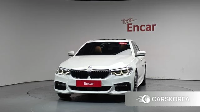 BMW 5 Series (G30) id 4491088 из Кореи 12