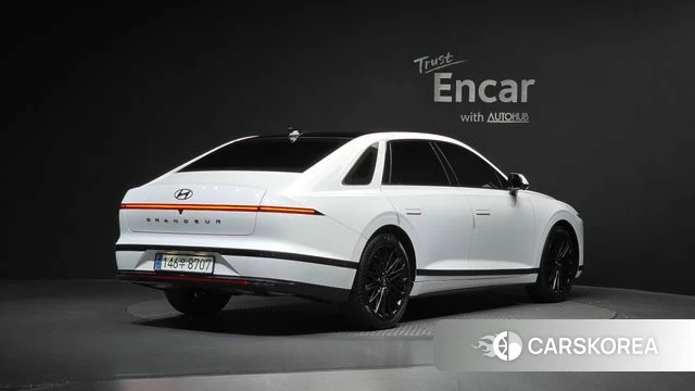 Hyundai Grandeur Hybrid (GN7) id 3841623 из Кореи 12