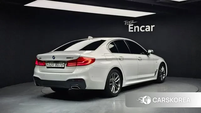 BMW 5 Series (G30) id 3583153 из Кореи 12