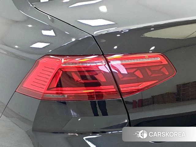Volkswagen Magotan id 4218210 из Китая 12