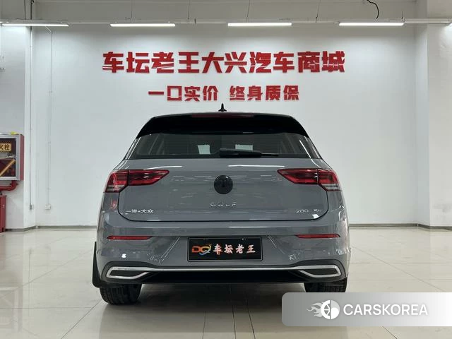 Volkswagen Golf 2021 Темно-серый из Китая, фото 2