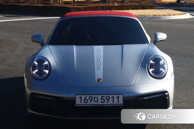 Porsche 911(992) id 3668995 из Кореи 12