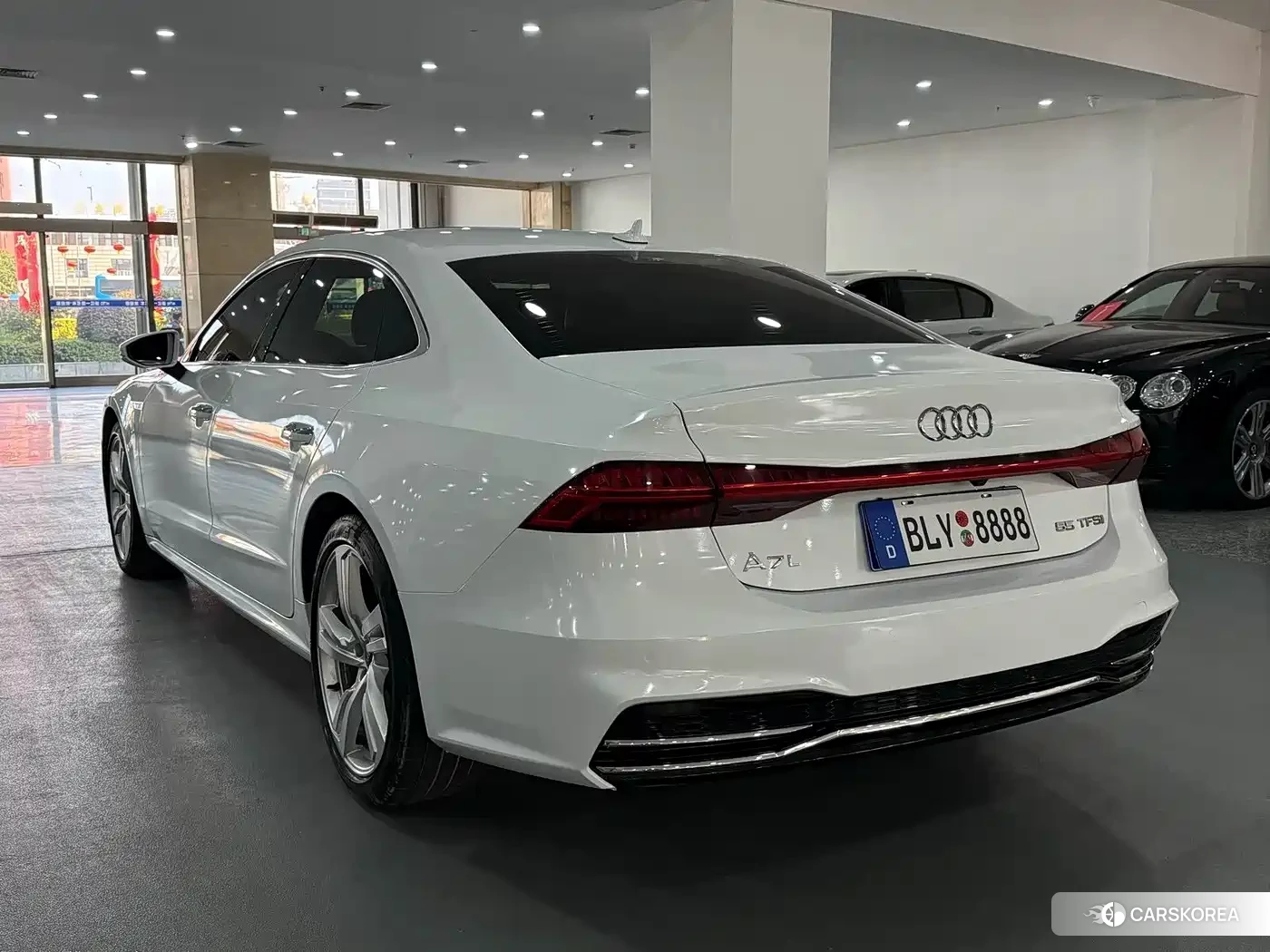 Audi A7L 2023 Белый из Китая, фото 2