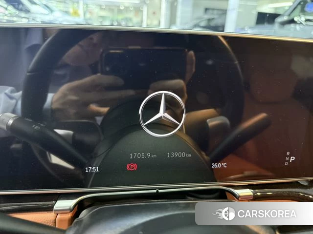Mercedes-Benz S-class 2024 Черный из Китая, фото 3