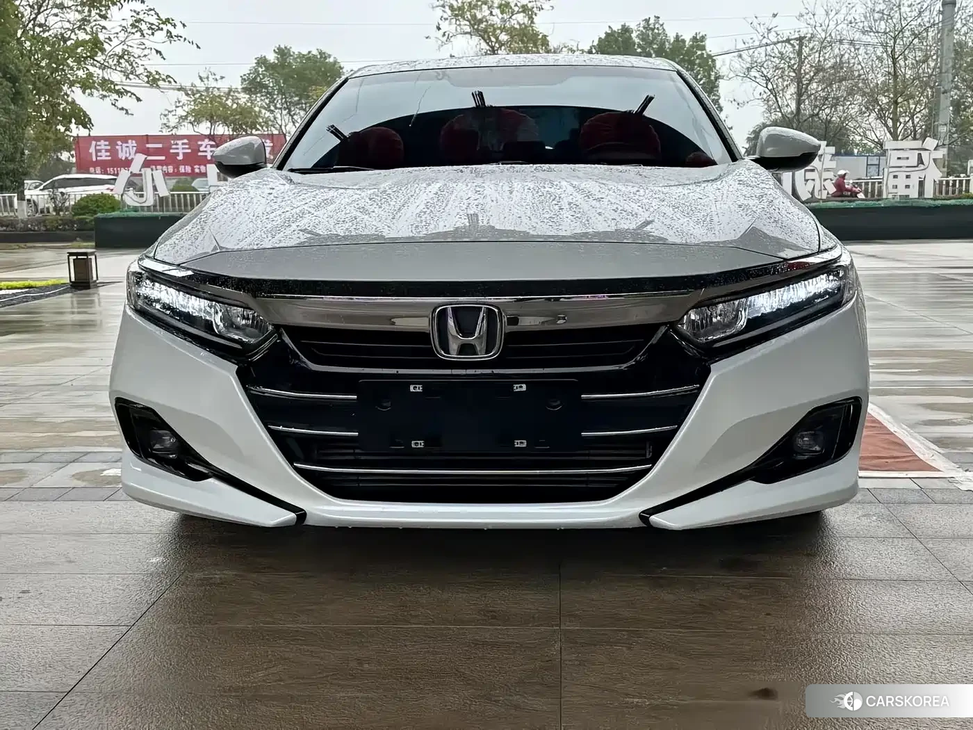 Honda Accord 2022 Белый из Китая, фото 2