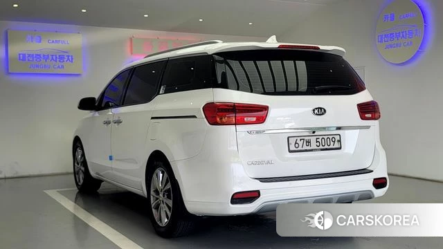 Kia The New Carnival id 4520860 из Кореи 12