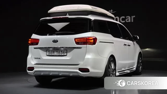 Kia The New Carnival id 3682144 из Кореи 12