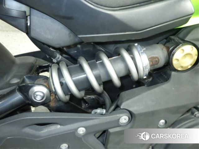 Kawasaki NINJA 400 ABS SE id 3946862 из Японии 12