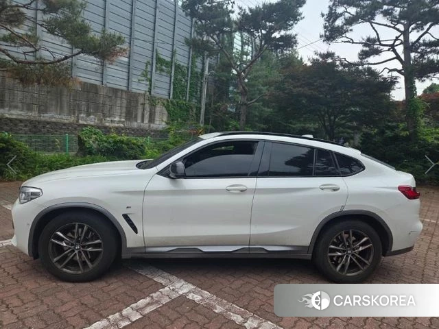 BMW X4 (G02) 2021 Белый из Кореи, фото 3