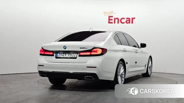 BMW 5 Series (G30) id 3686474 из Кореи 12