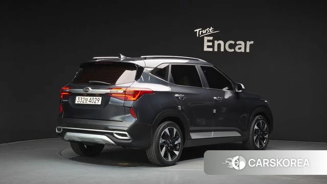 Kia Seltos id 4389397 из Кореи 12