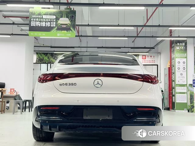 Mercedes-Benz EQE 2023 Белый из Китая, фото 4