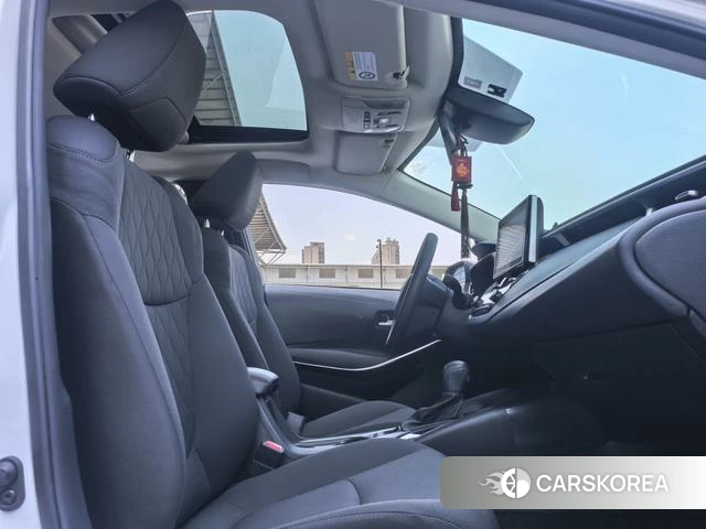 Toyota Corolla 2021 Белый из Китая, фото 5