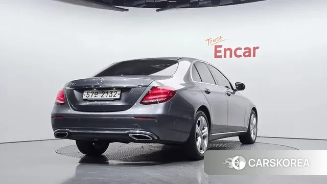 Mercedes-Benz E-Class W213 id 3754601 из Кореи 12