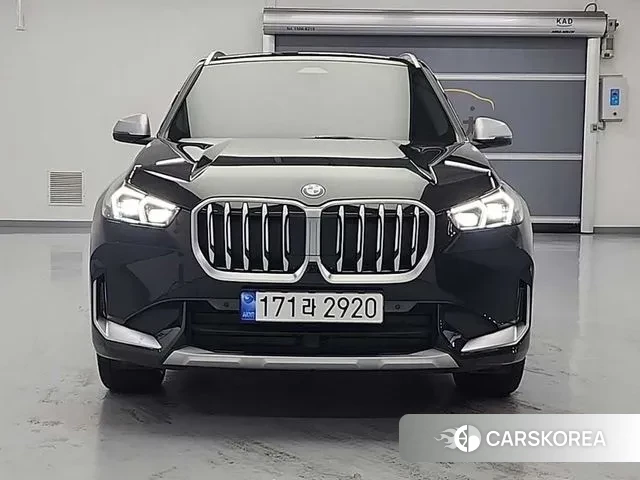BMW X1 (U11) 2024 Черный из Кореи, фото 2