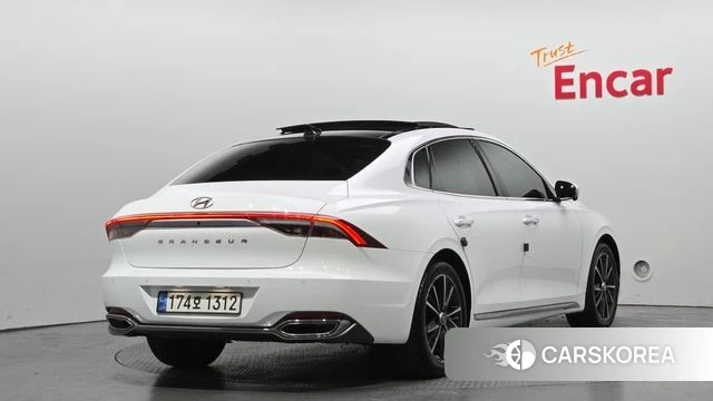 Hyundai The New Grandeur IG id 3832367 из Кореи 12