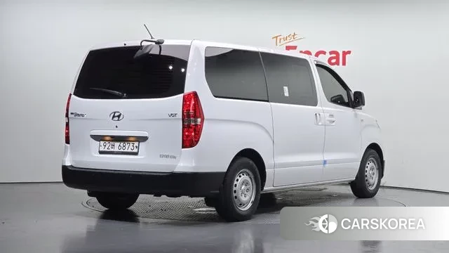 Hyundai The New Grand Starex id 3094904 из Кореи 12