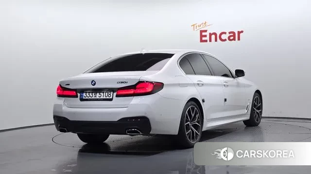 BMW 5 Series (G30) id 3333696 из Кореи 12