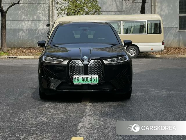 BMW iX 2023 Черный из Китая, фото 3