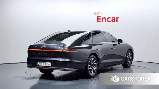 Hyundai Grandeur (GN7) id 3550548 из Кореи 12