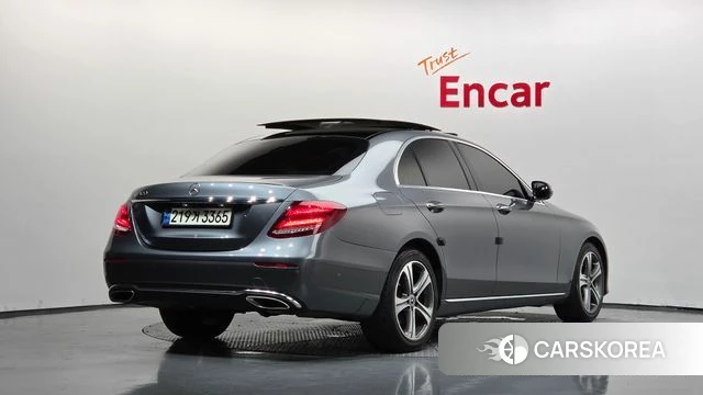 Mercedes-Benz E-Class W213 id 4765364 из Кореи 12