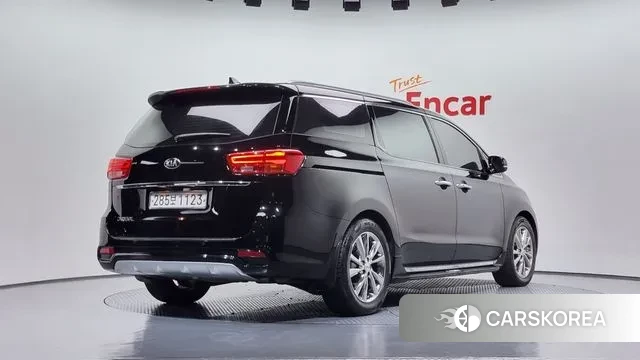 Kia The New Carnival id 3661272 из Кореи 12