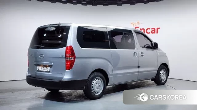 Hyundai The New Grand Starex id 3582662 из Кореи 12