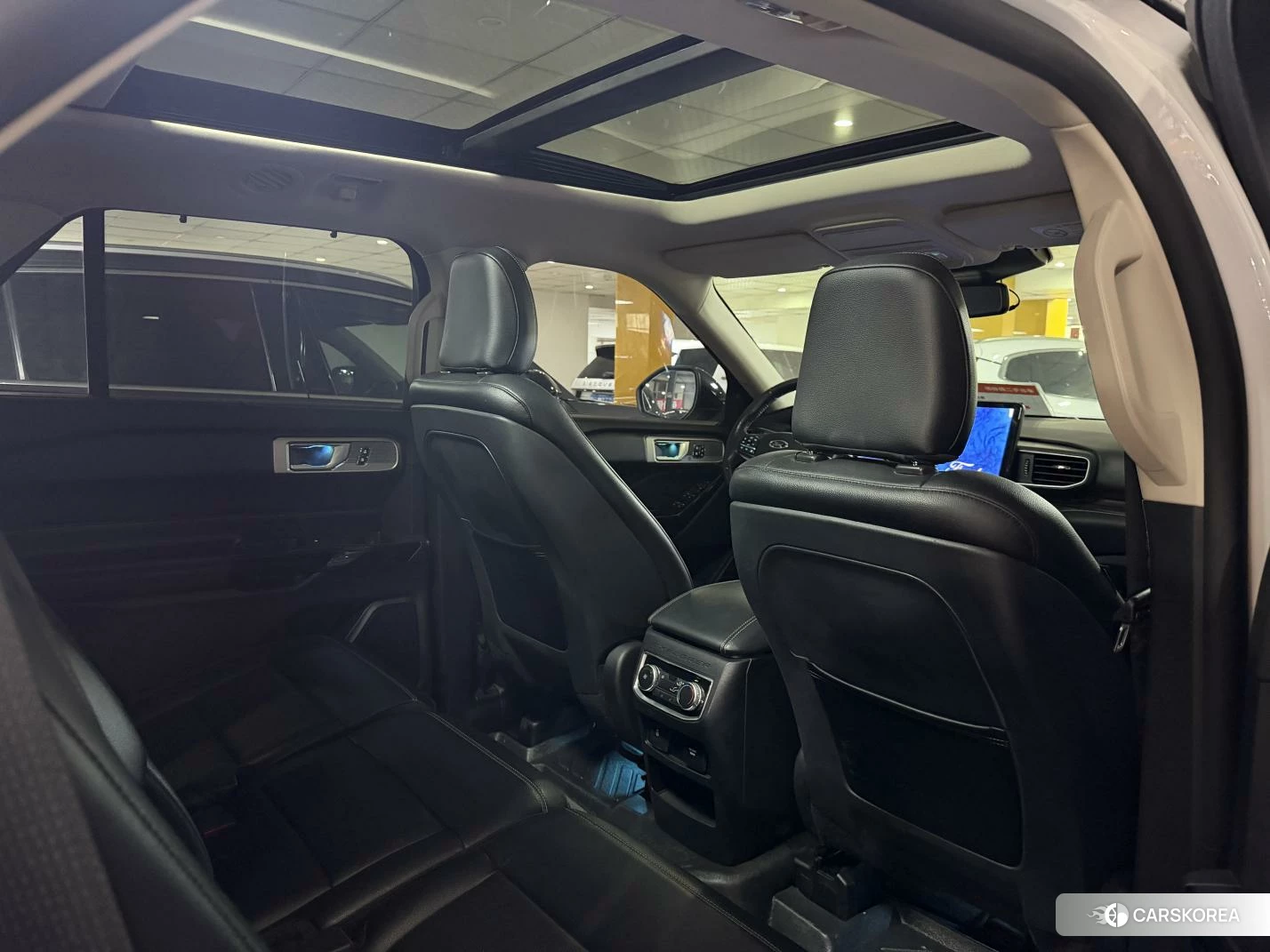 Ford Explorer 2020 Белый из Китая, фото 2