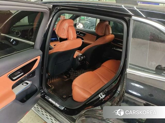 Mercedes-Benz GLC 2023 Черный из Китая, фото 2