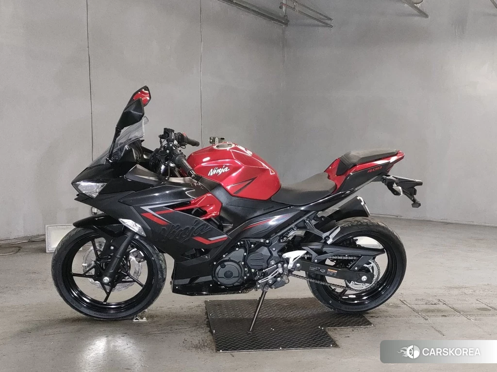 Проданный Kawasaki NINJA 400 2018 из Японии