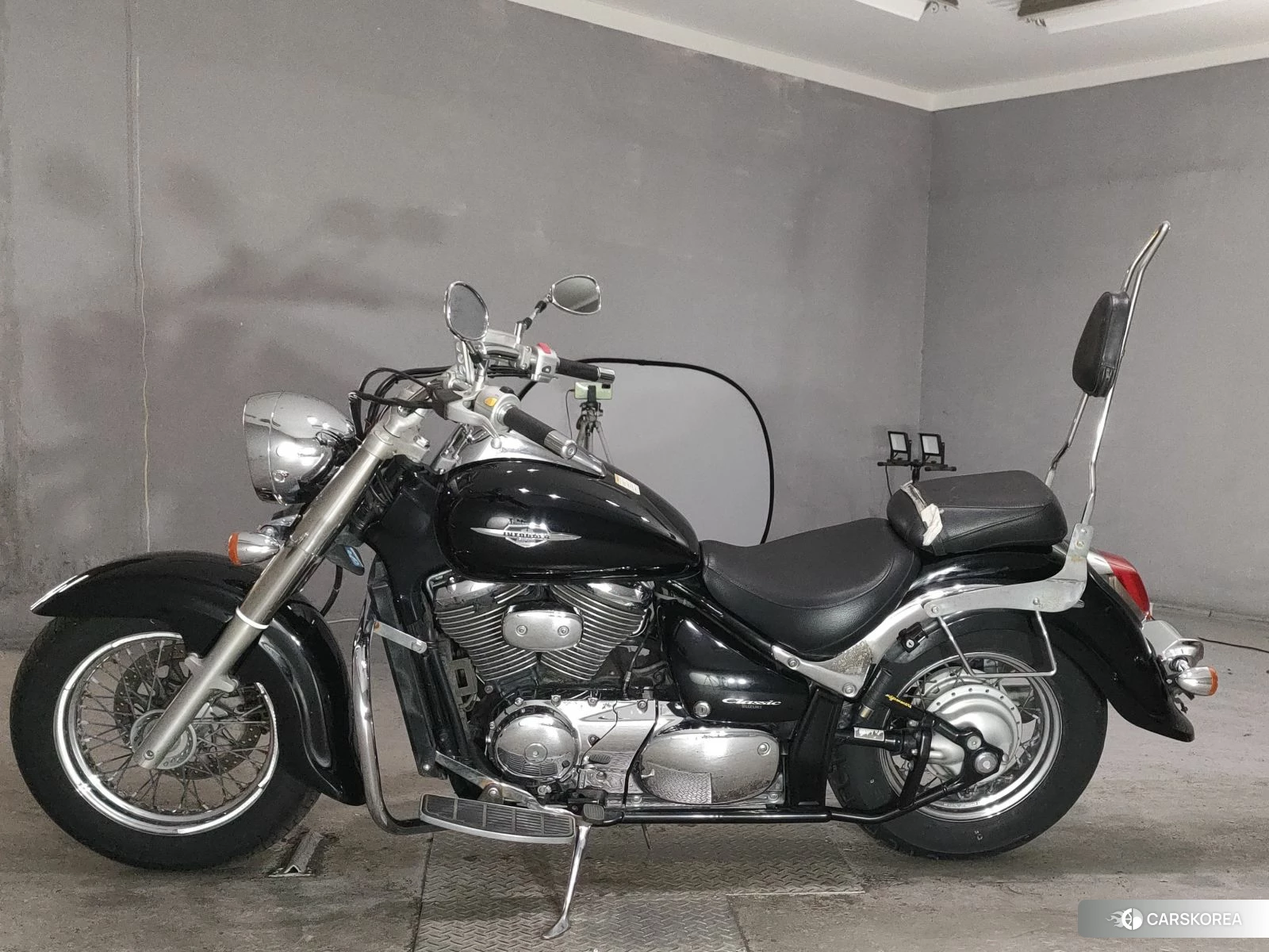 Проданный Suzuki INTRUDER 400 CLASSIC 2013 из Японии