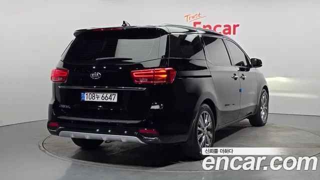 Kia The New Carnival id 2436051 из Кореи 12