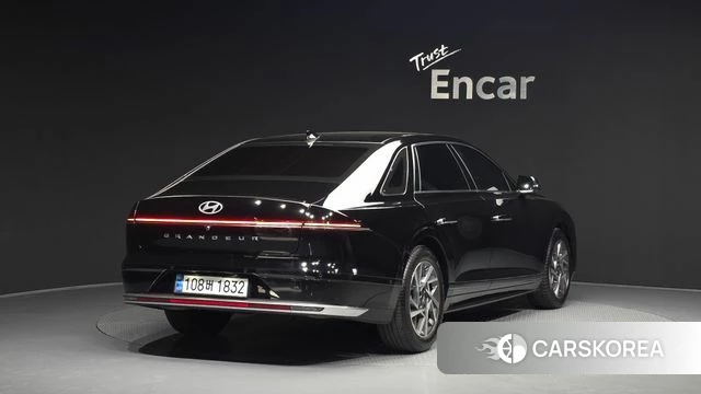 Hyundai Grandeur Hybrid (GN7) id 4194531 из Кореи 12