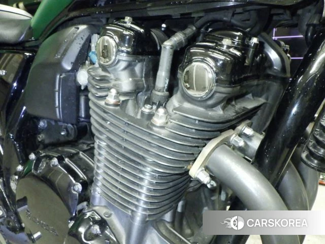 Engine photo