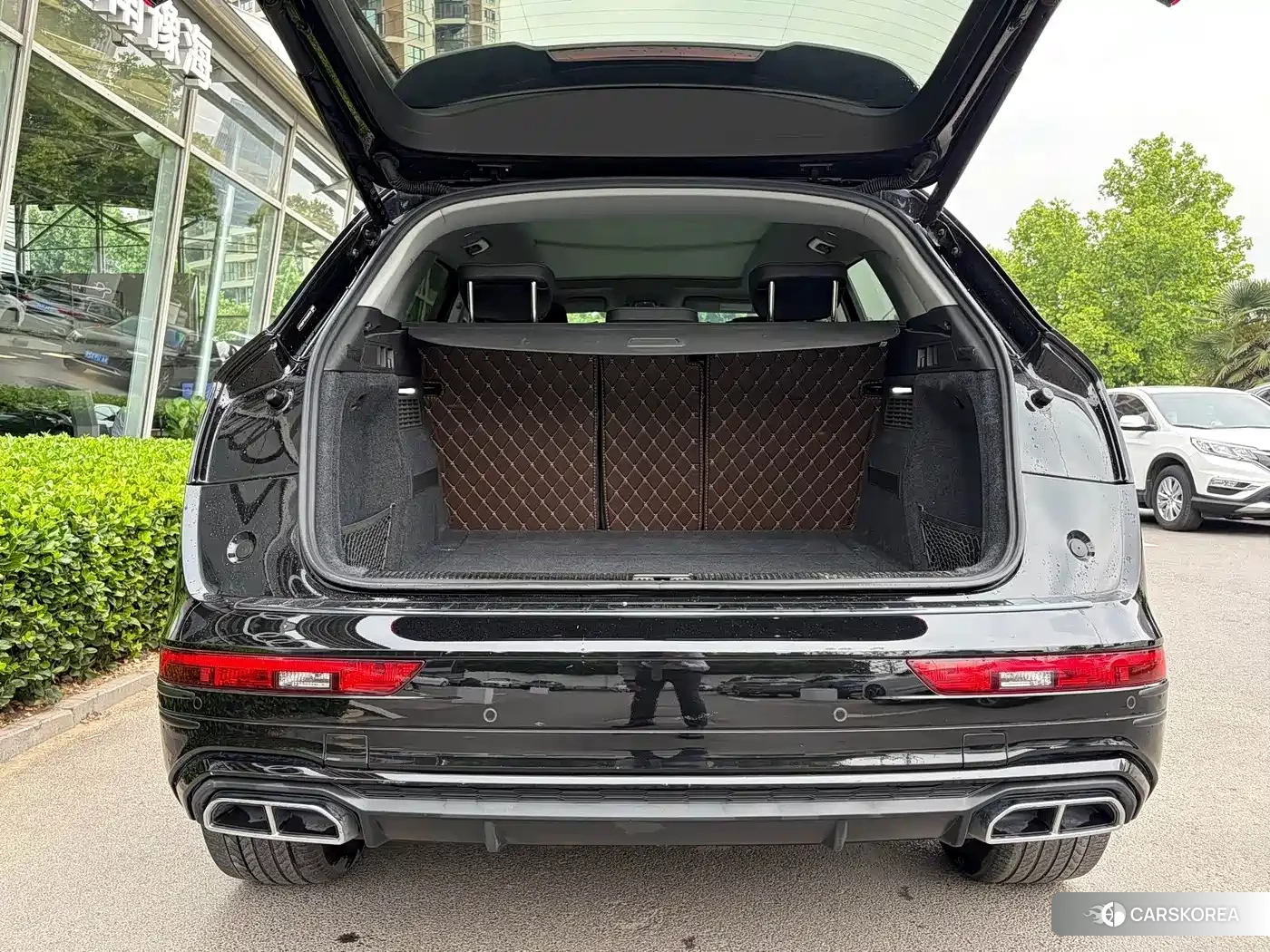Audi Q5L id 4545877 из Китая 8