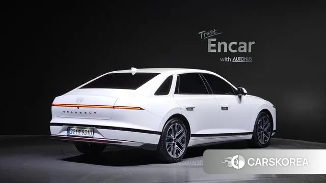 Hyundai Grandeur Hybrid (GN7) id 3036327 из Кореи 12