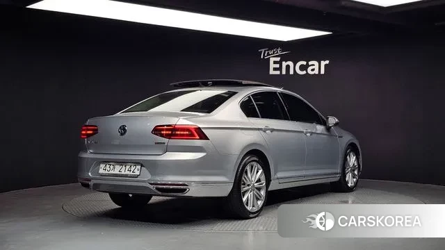 Volkswagen Passat GT (B8) id 2981770 из Кореи 12