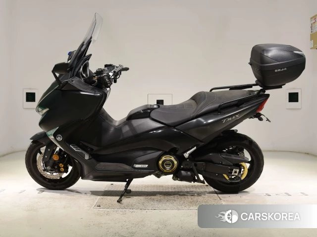 Проданный Yamaha T-MAX 530 DX 2017 из Японии