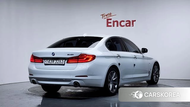 BMW 5 Series (G30) id 4638153 из Кореи 12