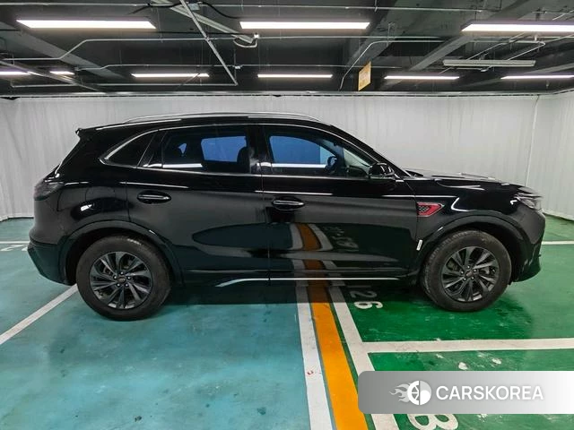 Red flag HS5 id 4253528 из Китая 12