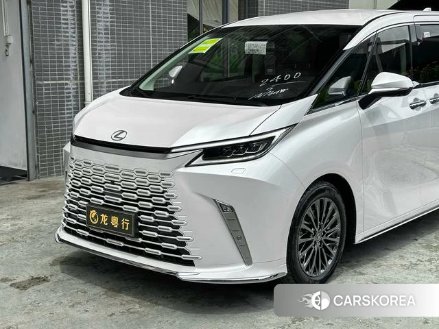 Lexus LM 2025 Белый из Китая, фото 2