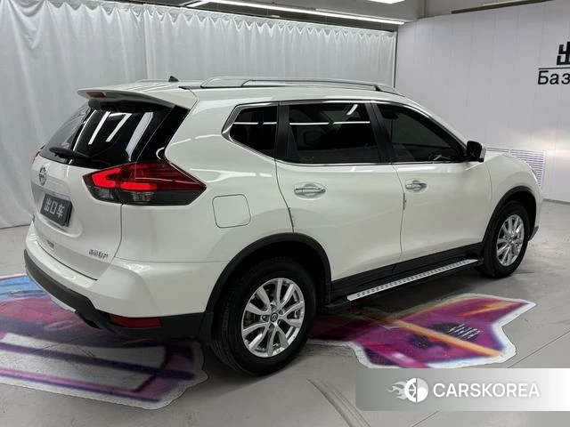 Nissan Qijun 2022 Белый из Китая, фото 2