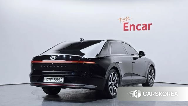 Hyundai Grandeur (GN7) id 3870809 из Кореи 12