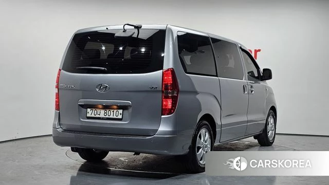 Hyundai The New Grand Starex id 4384404 из Кореи 12