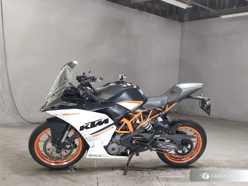 Проданный KTM RC 390 2015 из Японии