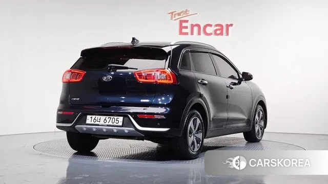 Kia Niro id 3408312 из Кореи 12