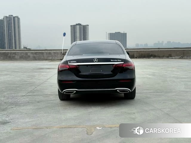 Mercedes-Benz E-class id 3927148 из Китая 2