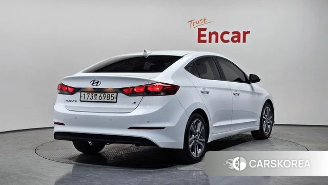 Hyundai Avante AD id 3924968 из Кореи 12