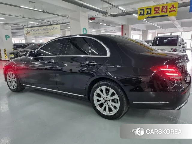 Mercedes-Benz E-Class W213 id 3905842 из Кореи 11